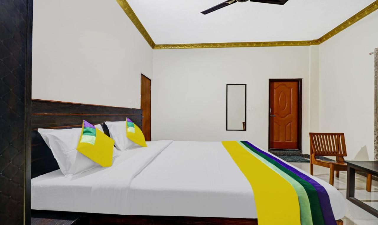 Lee Comfort Kushālnagar Exterior foto